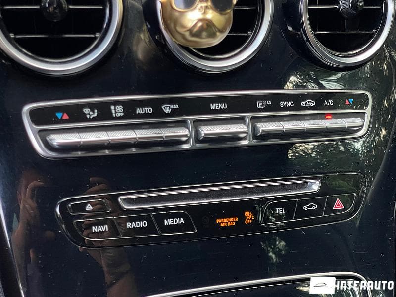 Mercedes C 220 2016 — Миниатюра 13
