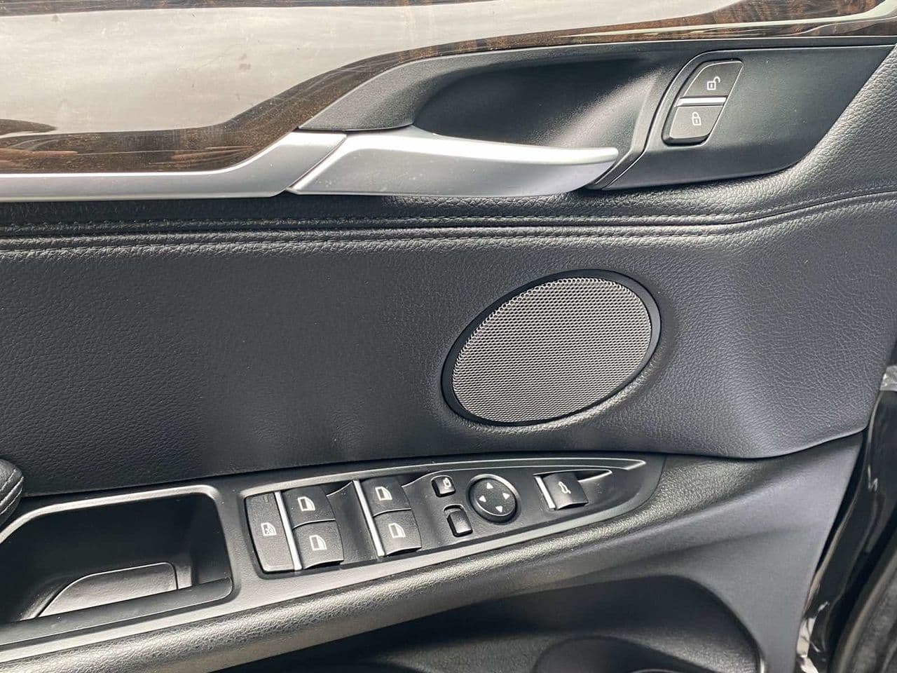 2015 BMW X5 3.5i — Miniatură 16