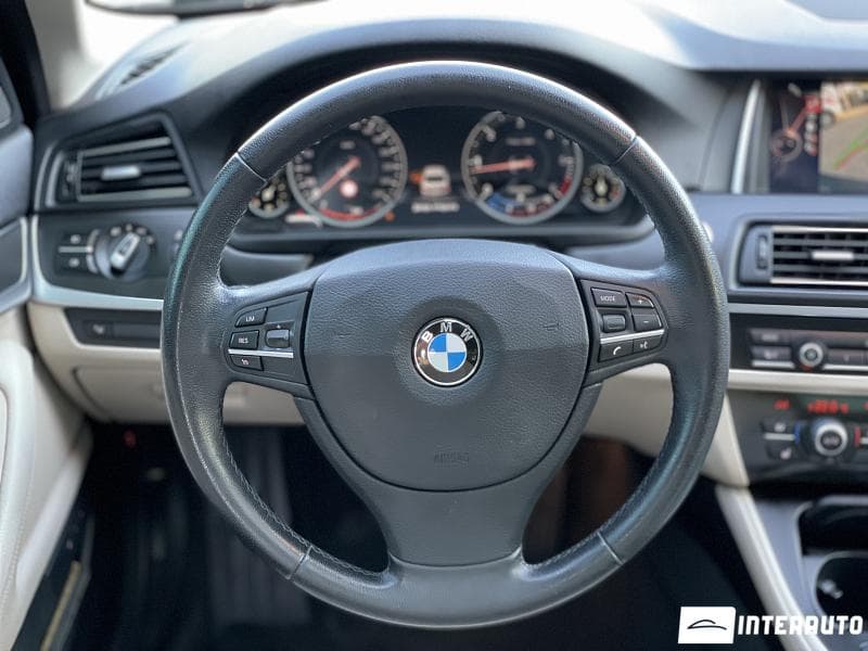 2016 BMW 520 — Miniatură 15