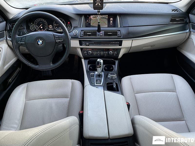 2016 BMW 520 — Miniatură 16