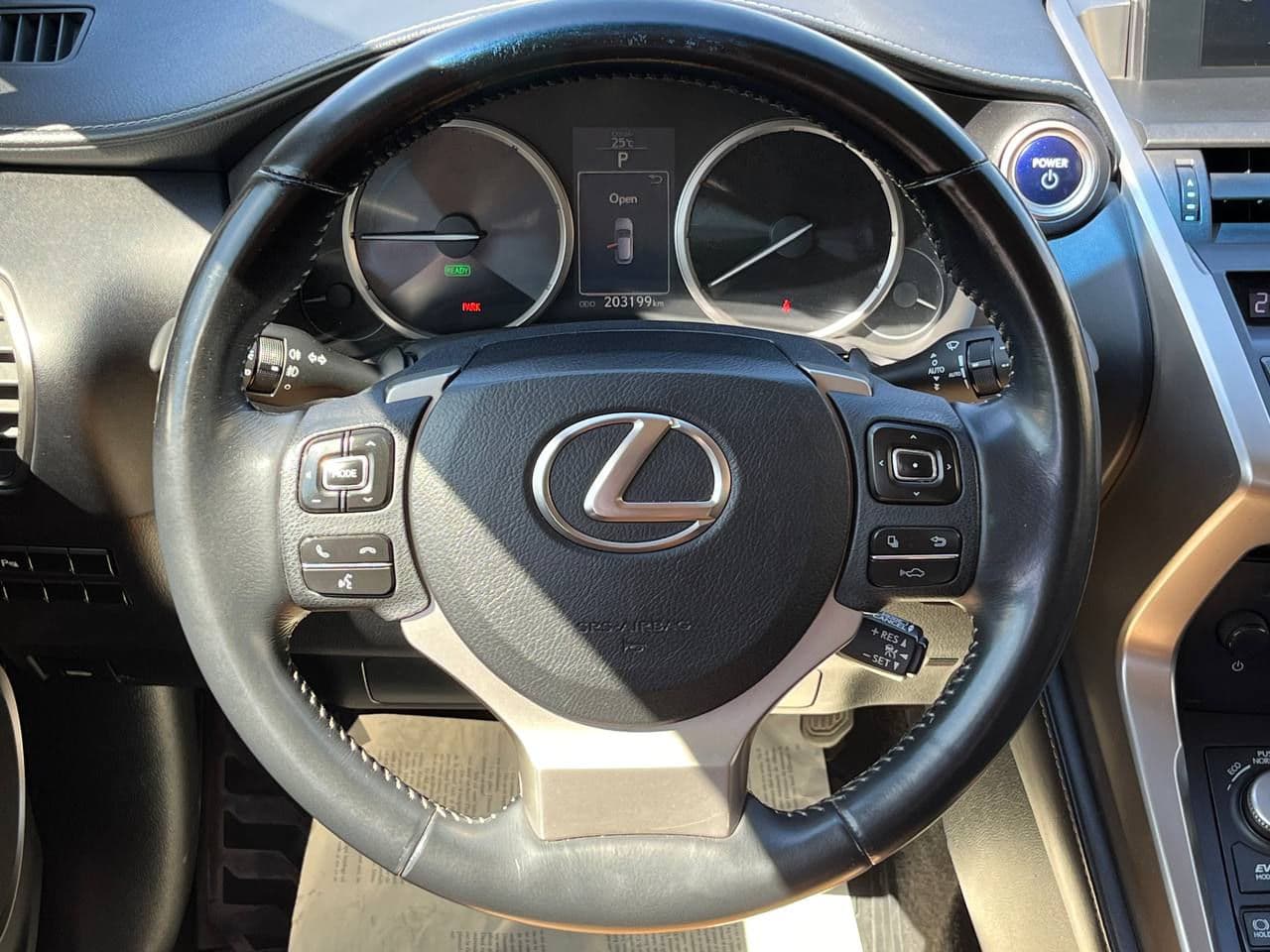 2014 Lexus NX 300H — Miniatură 6