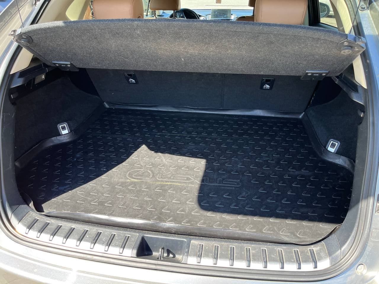 2014 Lexus NX 300H — Miniatură 15