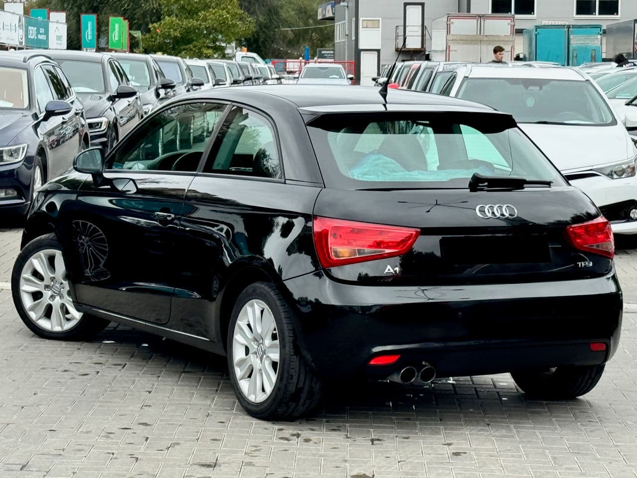 2011 Audi A1 — Miniatură 2
