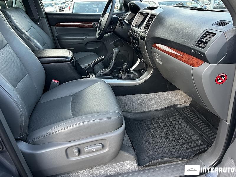 2004 Toyota Land Cruiser Prado — Miniatură 14