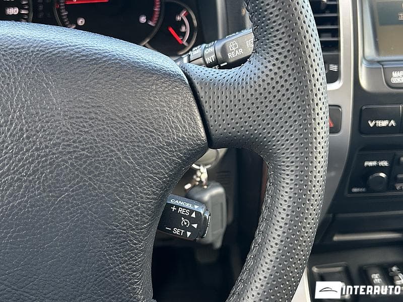 2004 Toyota Land Cruiser Prado — Miniatură 9