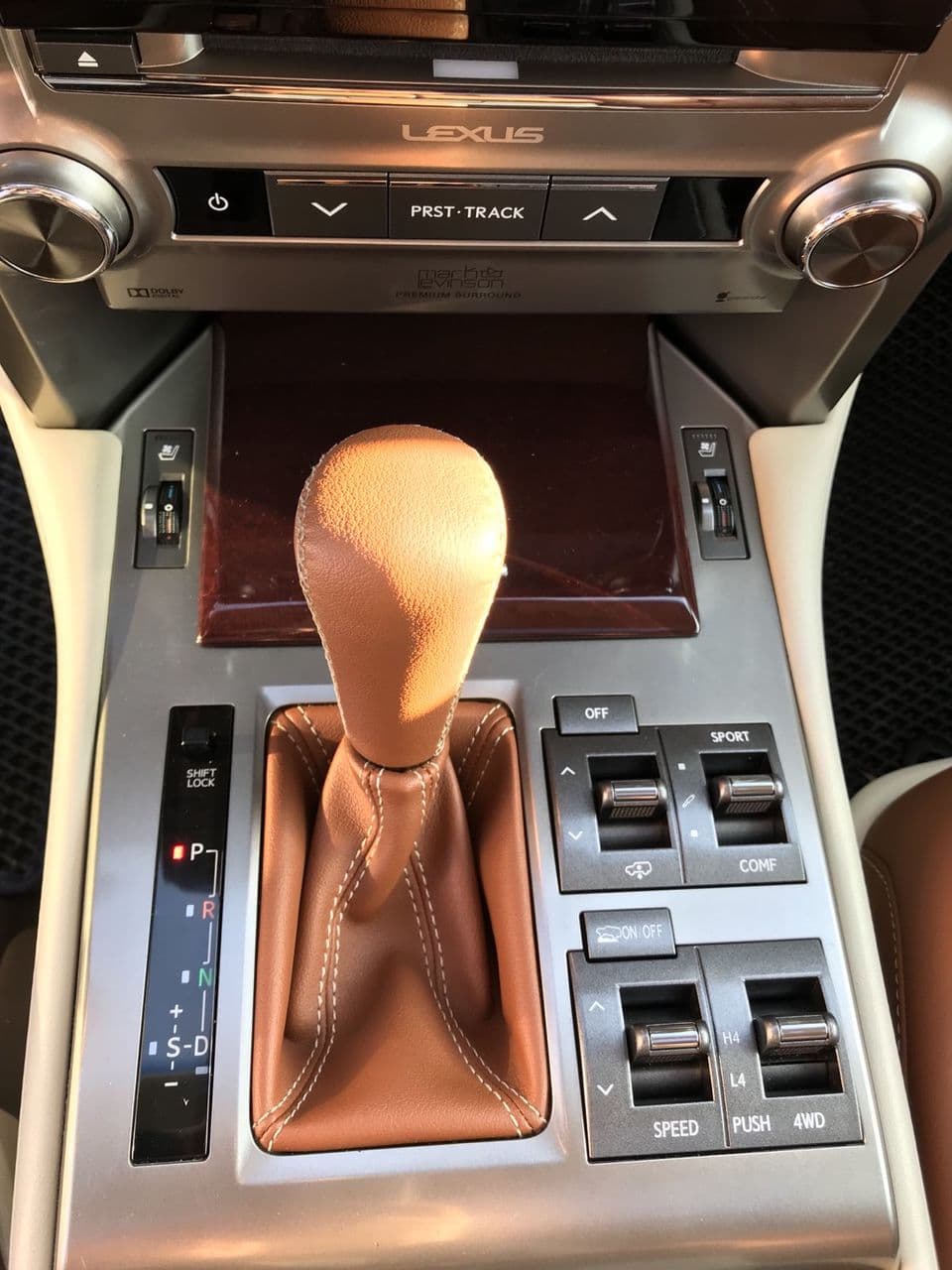 2014 Lexus GX 460 — Miniatură 14