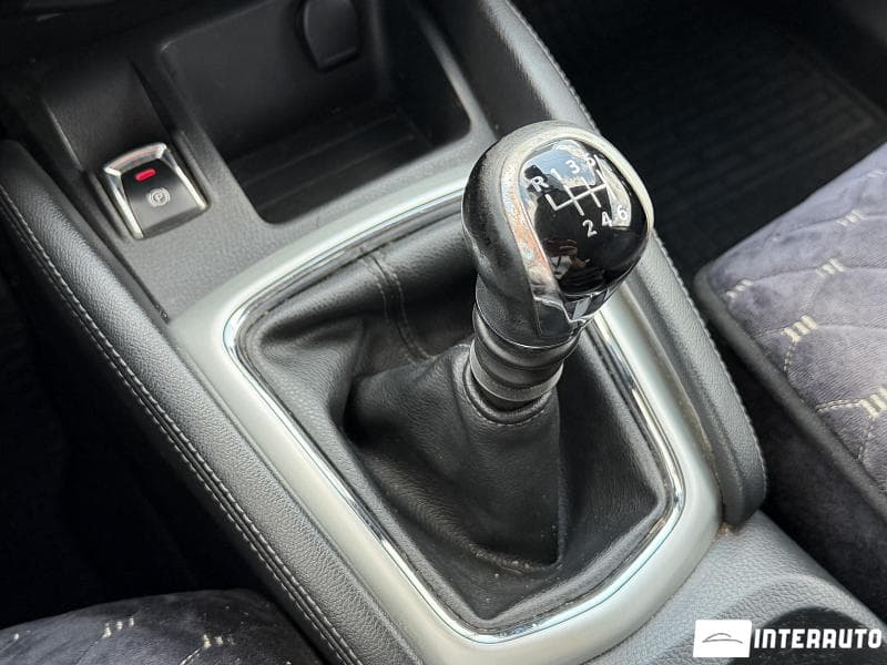 2016 Nissan Qashqai — Miniatură 13