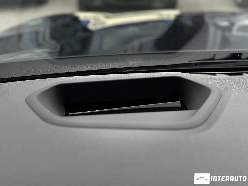 2017 BMW 520 — Miniatură 12