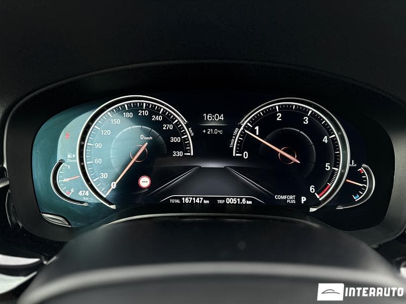 2017 BMW 520 — Miniatură 18