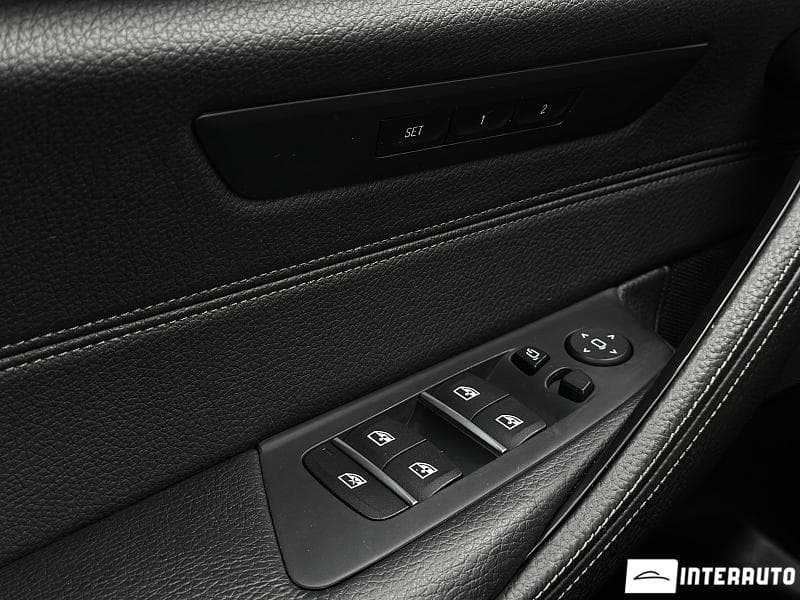 2017 BMW 520 — Miniatură 8