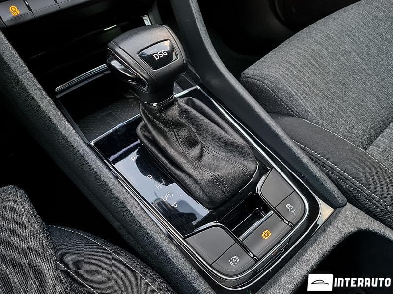 2017 Skoda Karoq — Miniatură 17