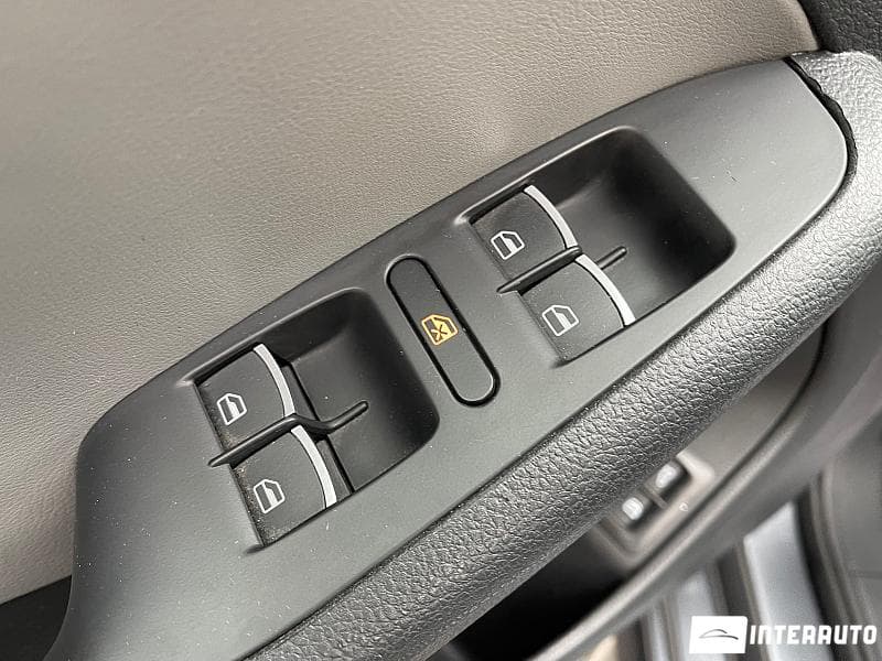 Volkswagen Jetta 2013 — Миниатюра 6