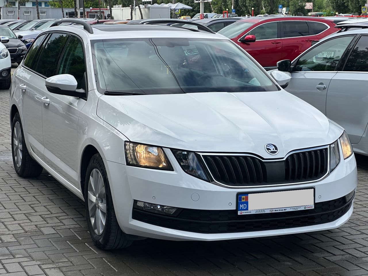 2017 Skoda Octavia — Miniatură 3