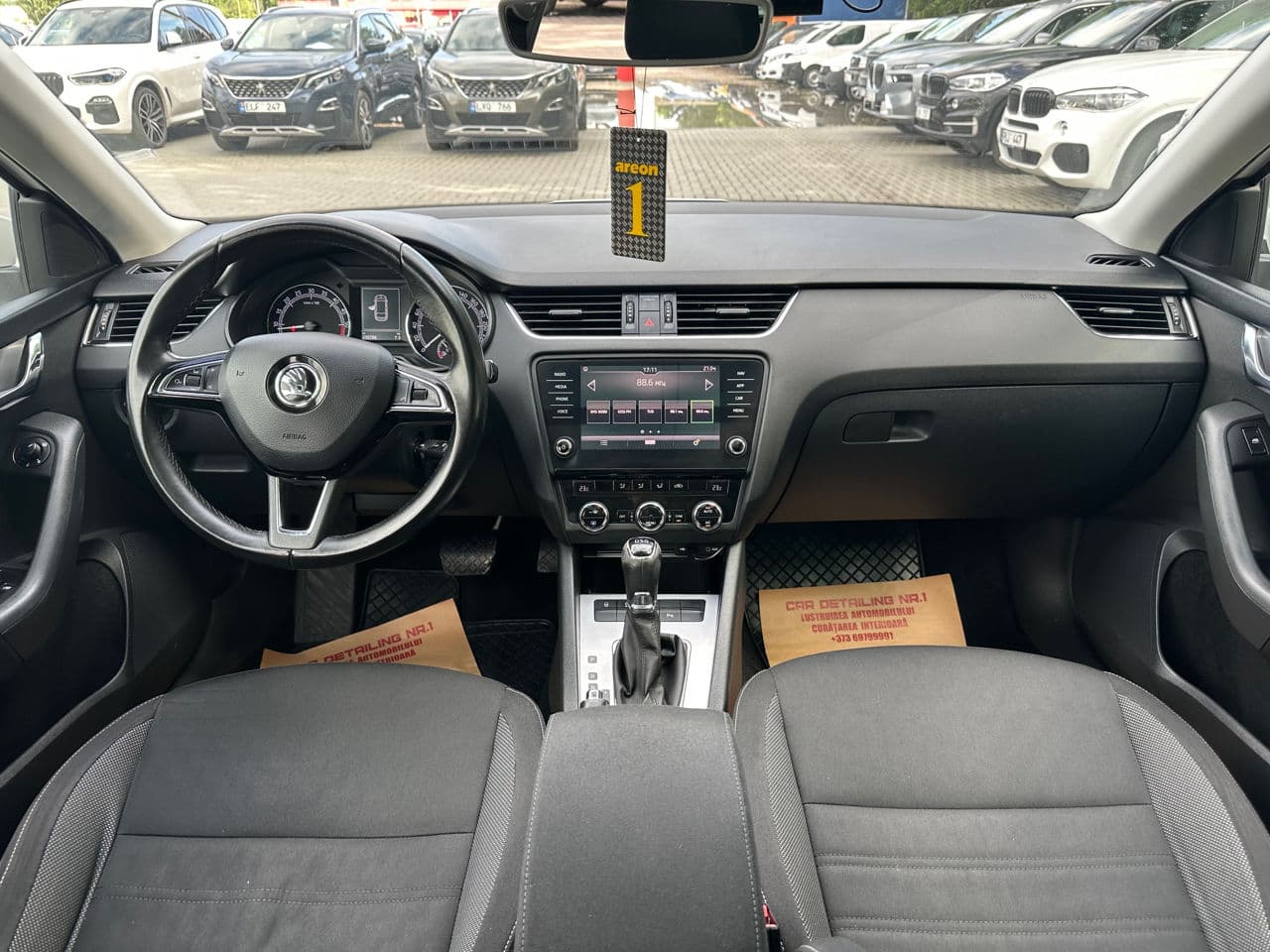 2017 Skoda Octavia — Miniatură 8