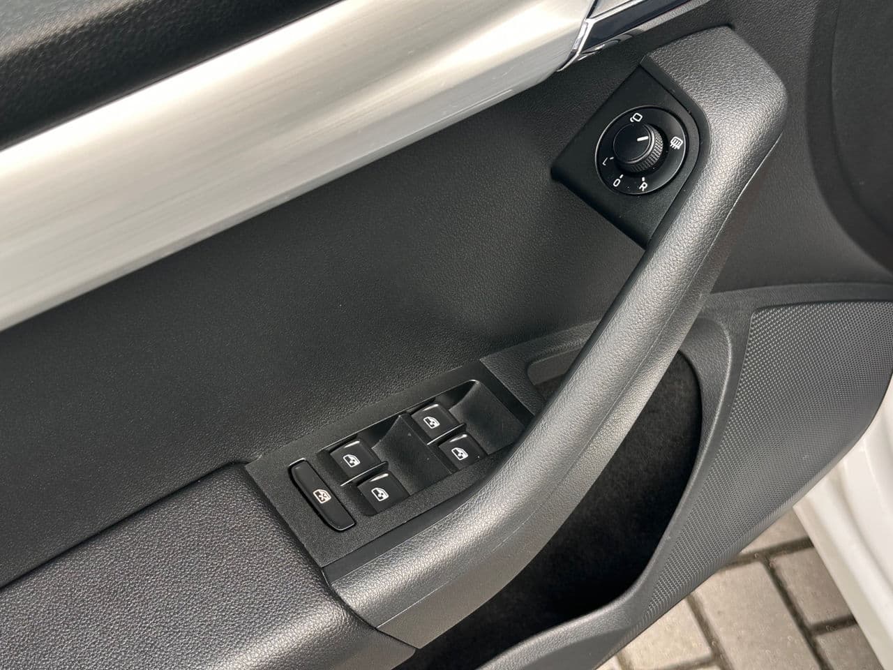 2017 Skoda Octavia — Miniatură 6