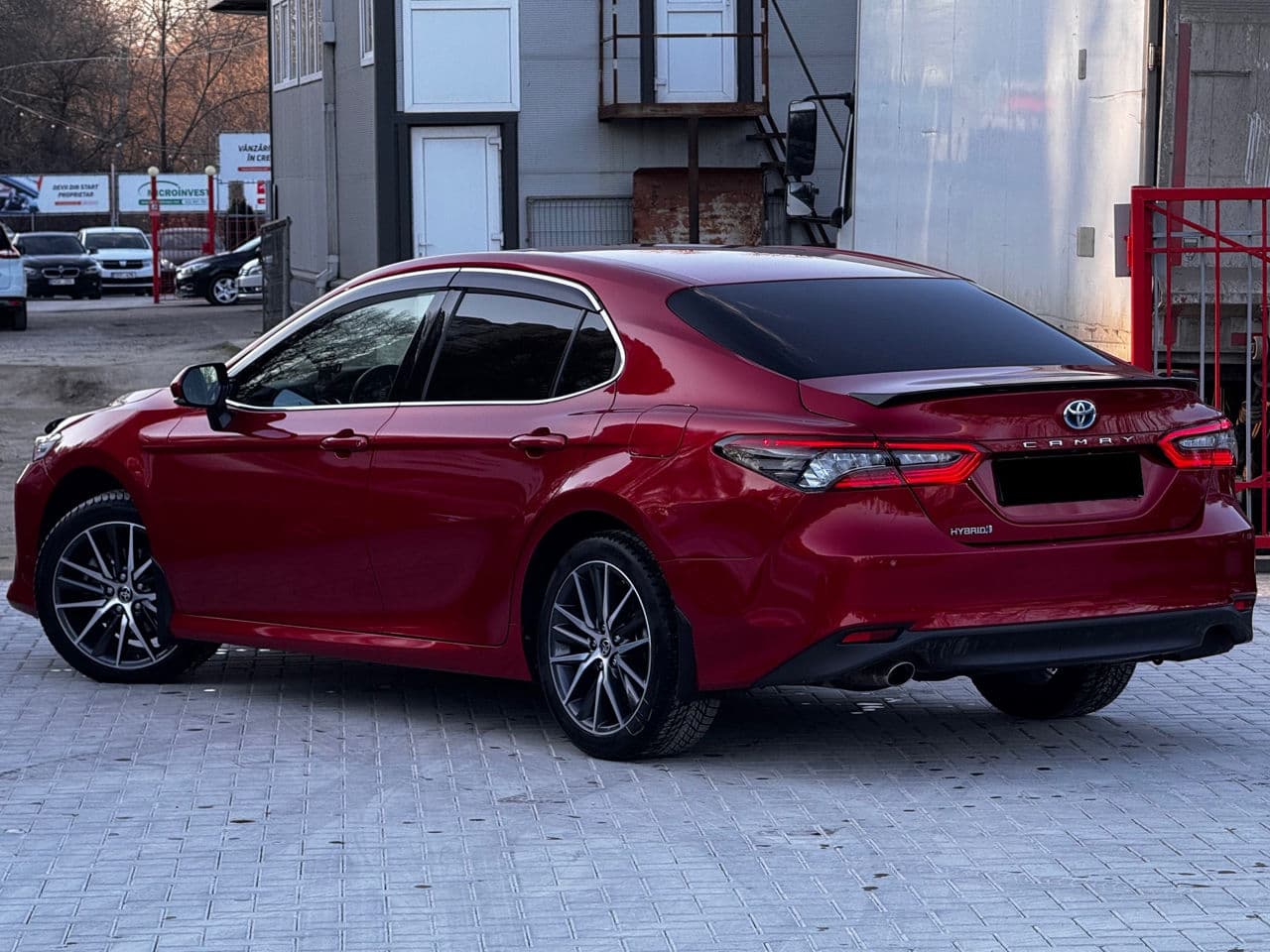 2021 Toyota Camry — Miniatură 4