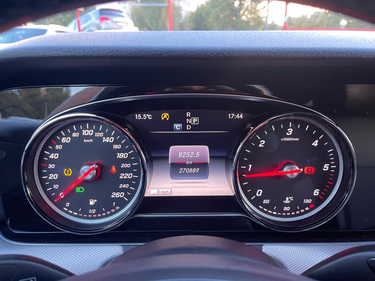 2017 Mercedes E 220 — Miniatură 9