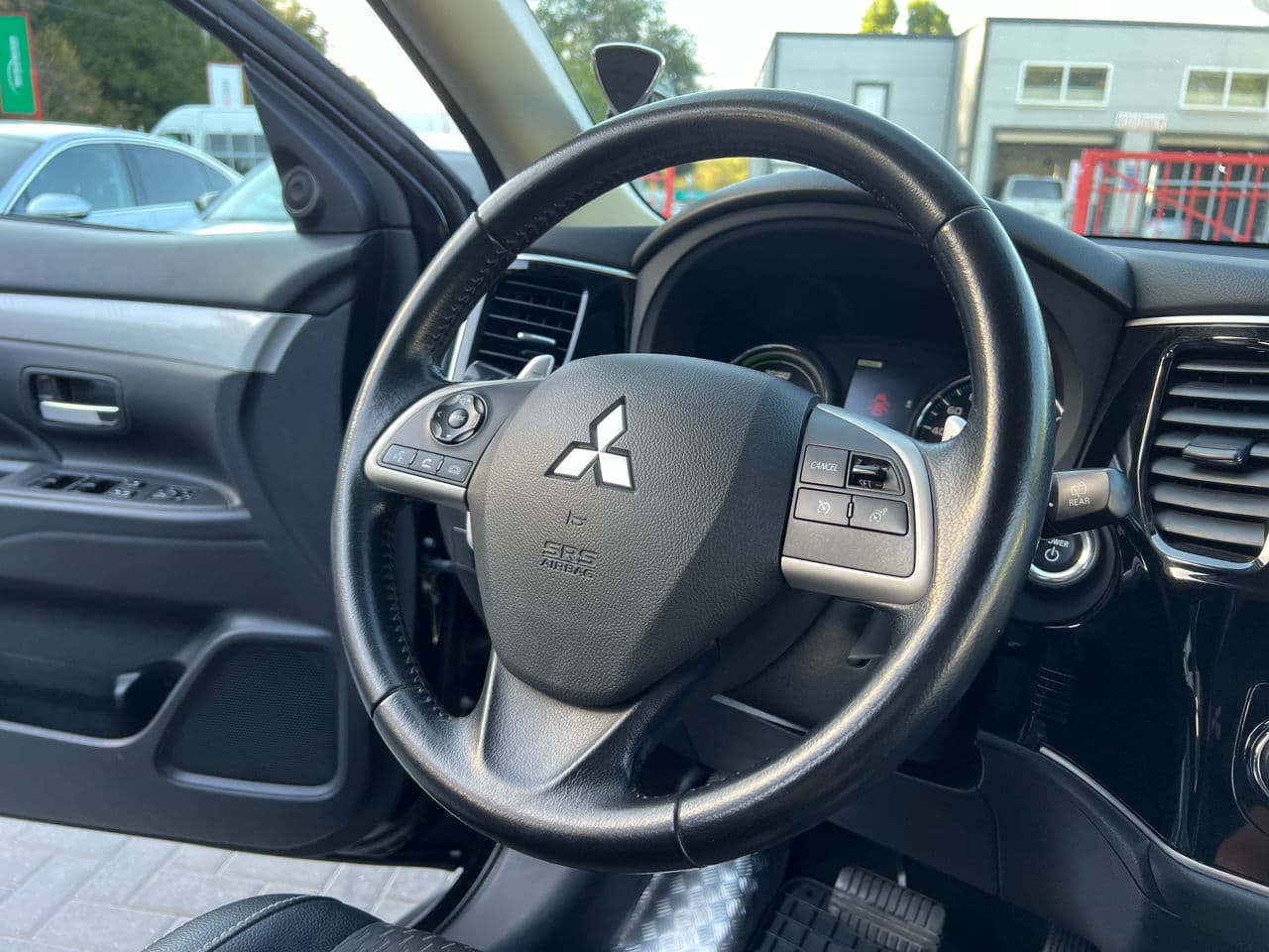2014 Mitsubishi Outlander — Miniatură 8