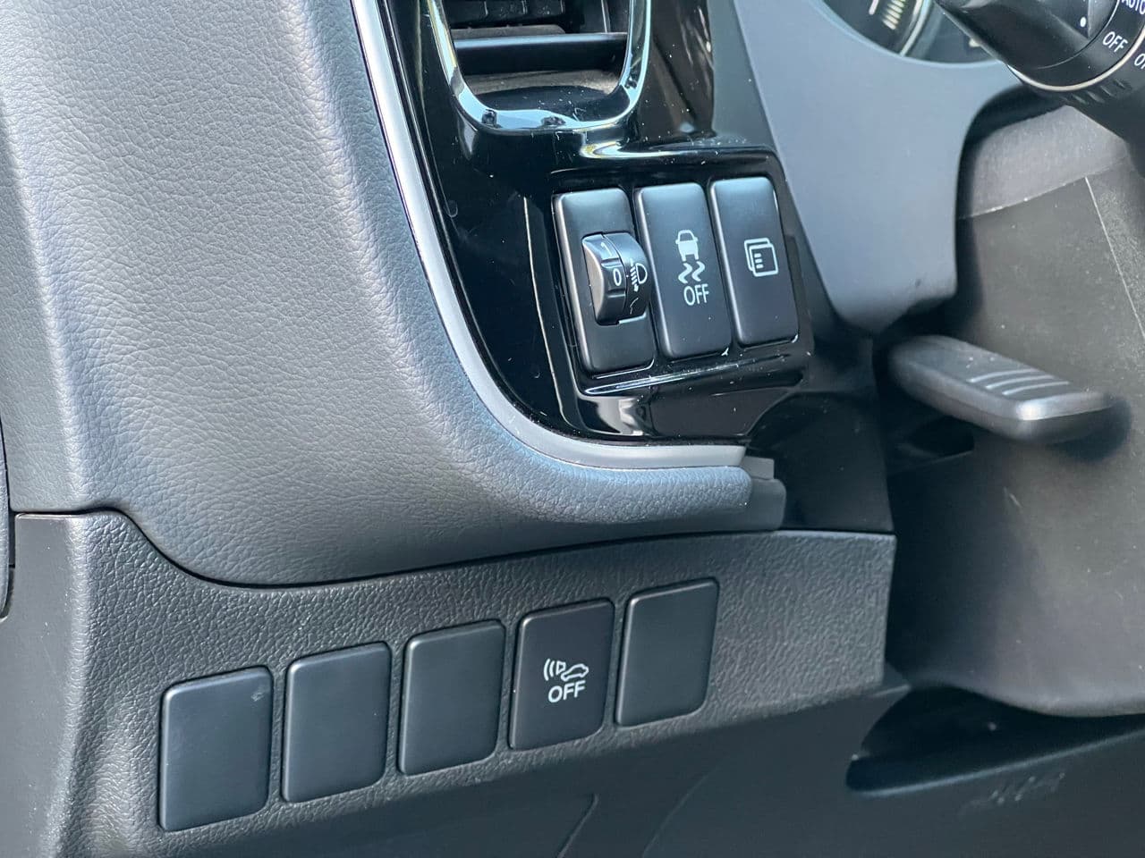 2014 Mitsubishi Outlander — Miniatură 14
