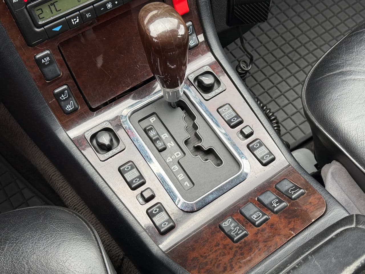 1996 Mercedes S 320 — Miniatură 13