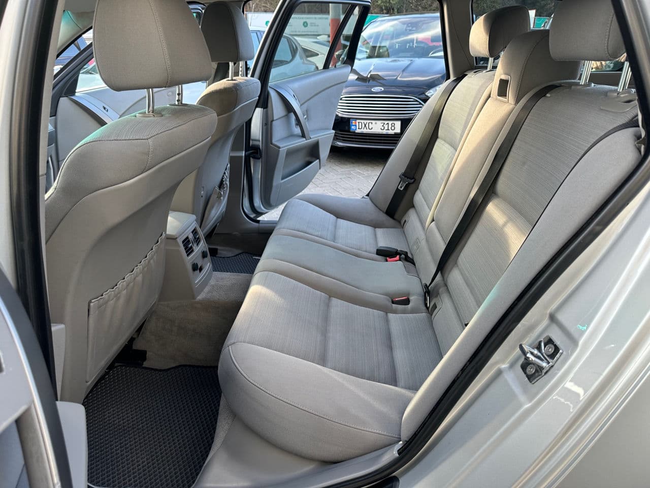 2006 BMW 520 — Miniatură 16