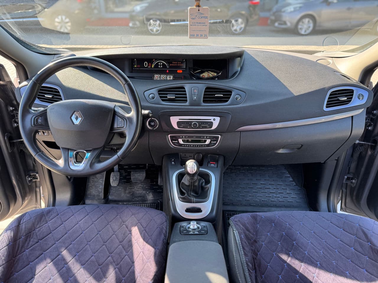 2014 Renault Scenic — Miniatură 15
