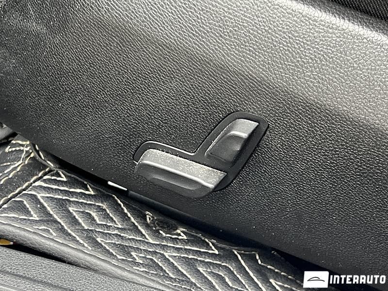 2013 Mercedes E 220 — Miniatură 20