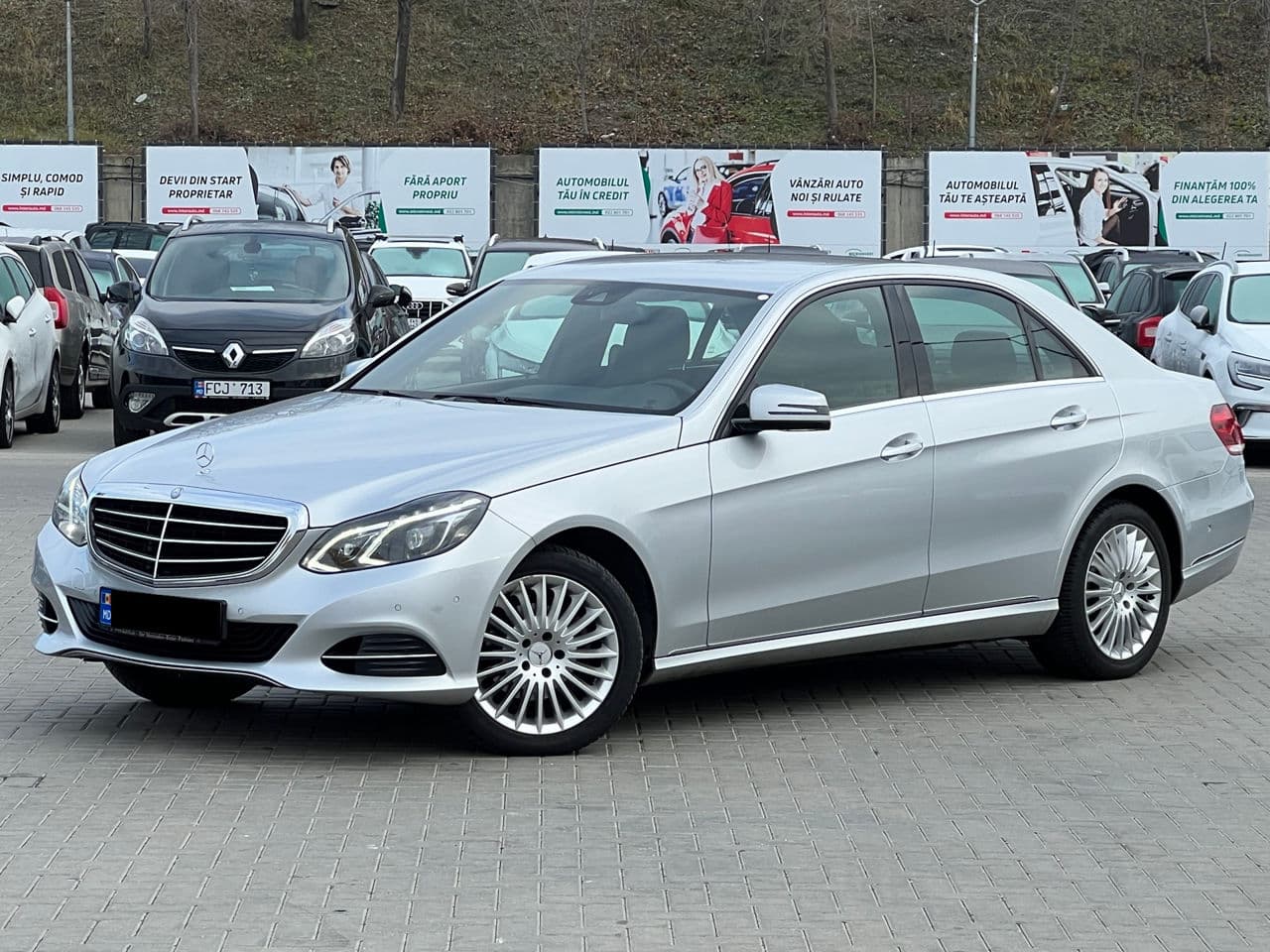 2013 Mercedes E 220 — Miniatură 2
