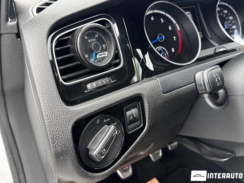 Volkswagen Golf R 2015 — Миниатюра 15