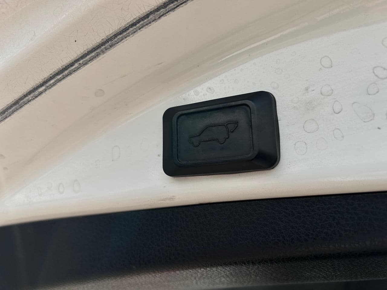 Toyota Rav-4 2015 — Миниатюра 19