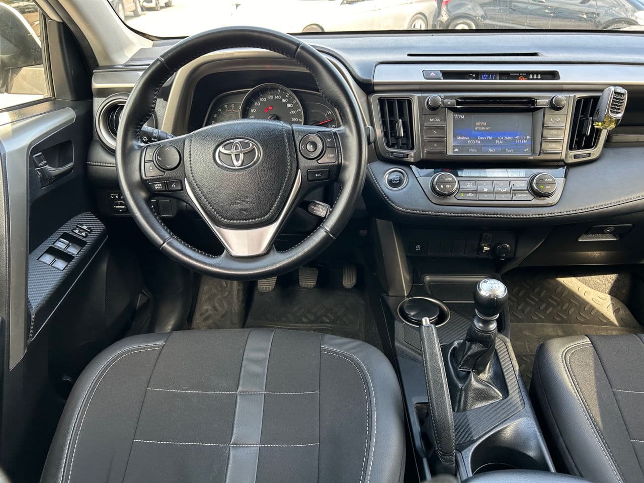 Toyota Rav-4 2015 — Миниатюра 7