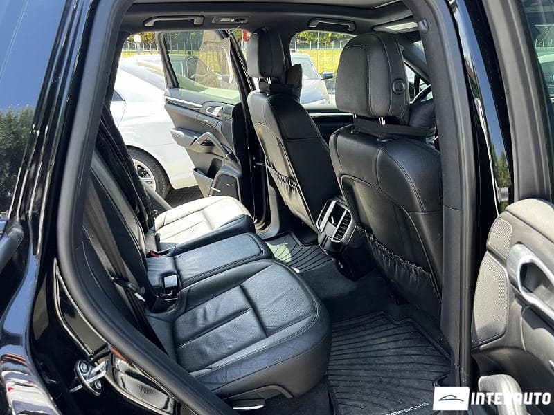 2014 Porsche Cayenne S Hybrid — Miniatură 17
