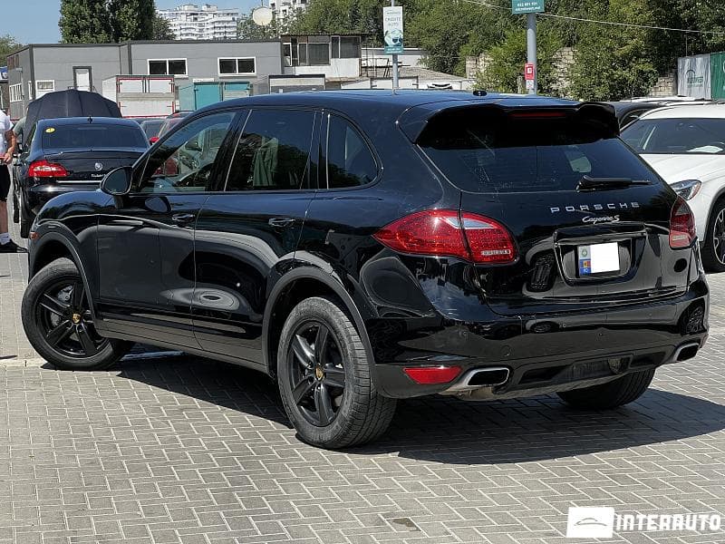 2014 Porsche Cayenne S Hybrid — Miniatură 4