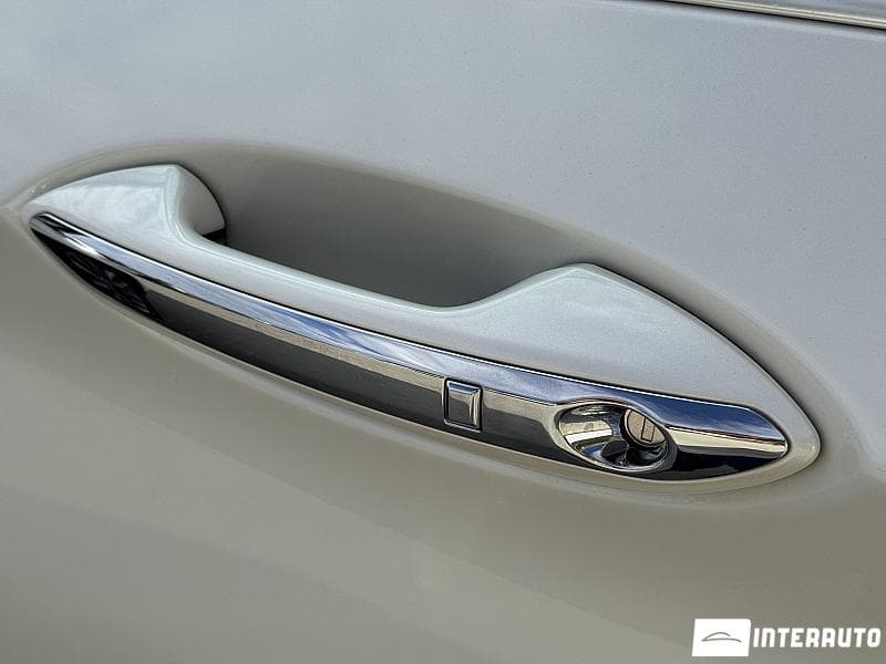 2019 Infiniti QX50 — Miniatură 19