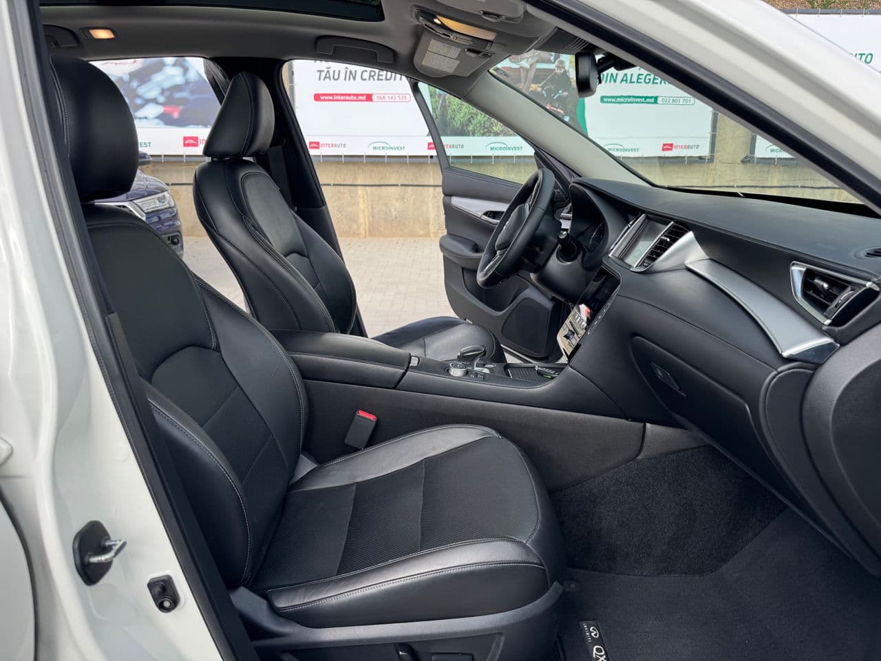 2019 Infiniti QX50 — Miniatură 17