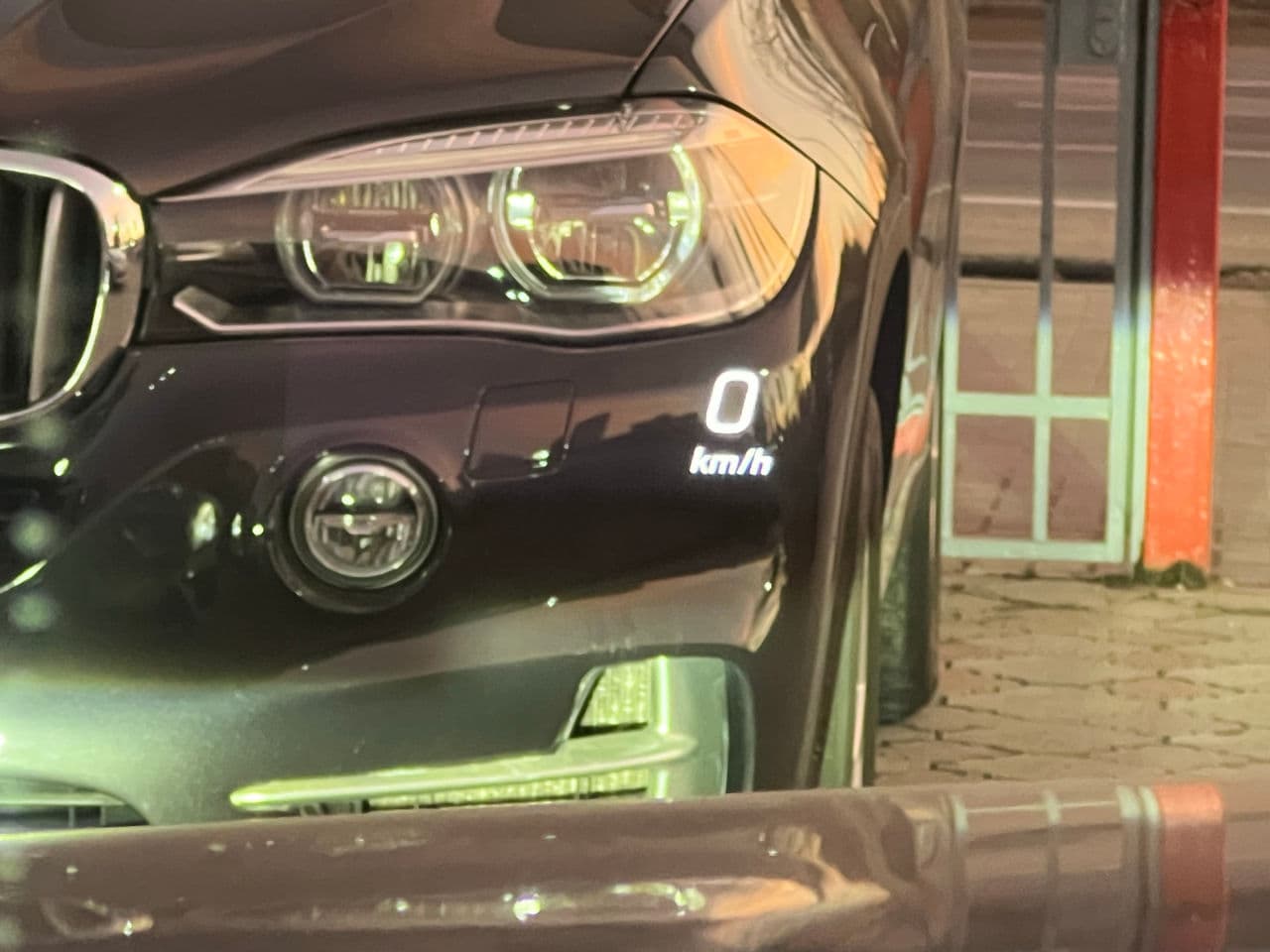 2016 Mercedes E 220 — Miniatură 18