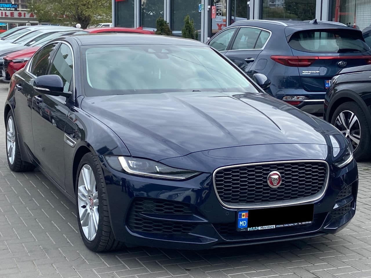 2020 Jaguar XE — Miniatură 3