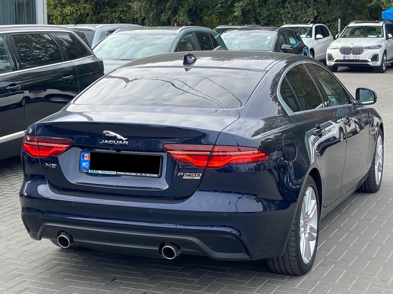 2020 Jaguar XE — Miniatură 4