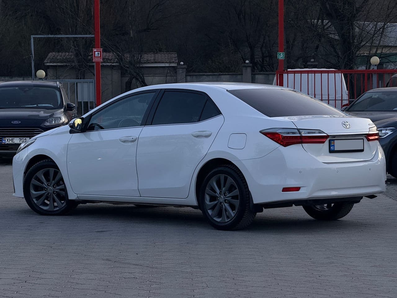 Toyota Corolla 2016 — Миниатюра 3