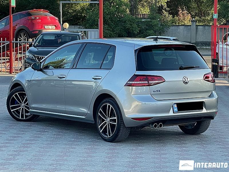 2015 Volkswagen Golf GTE — Miniatură 2