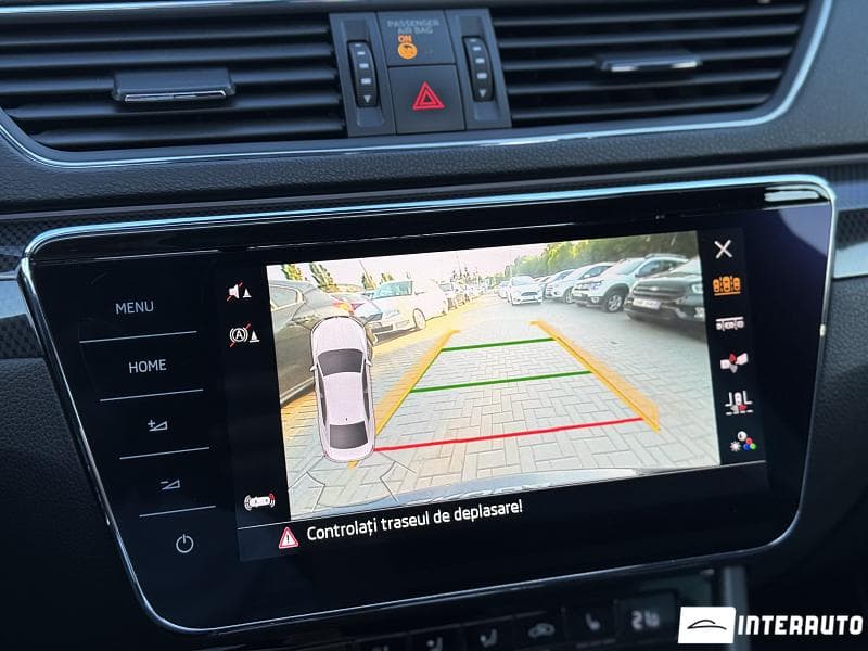 2018 Skoda Superb — Miniatură 14