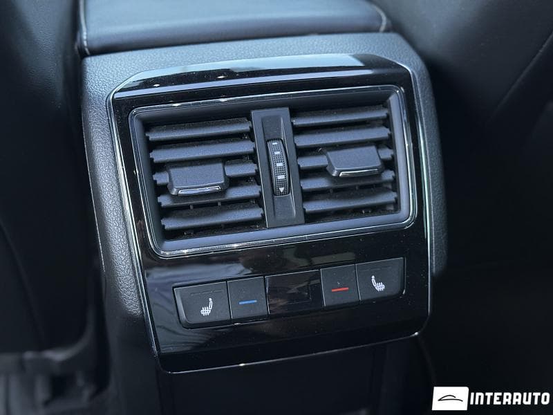 2018 Skoda Superb — Miniatură 21