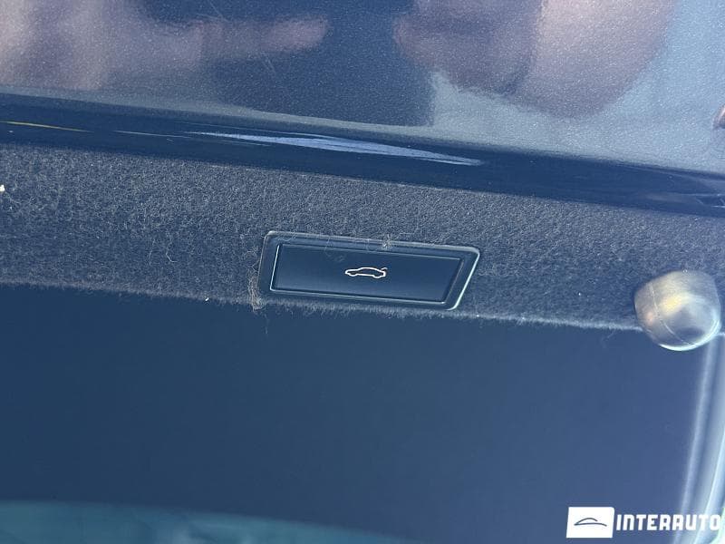 2018 Skoda Superb — Miniatură 23