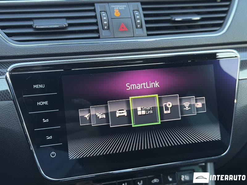 2018 Skoda Superb — Miniatură 16