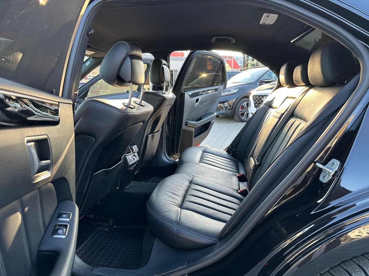 2013 Mercedes E 250 — Miniatură 14