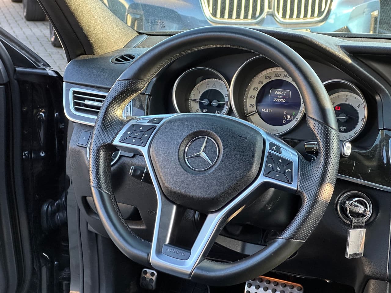 2013 Mercedes E 250 — Miniatură 7