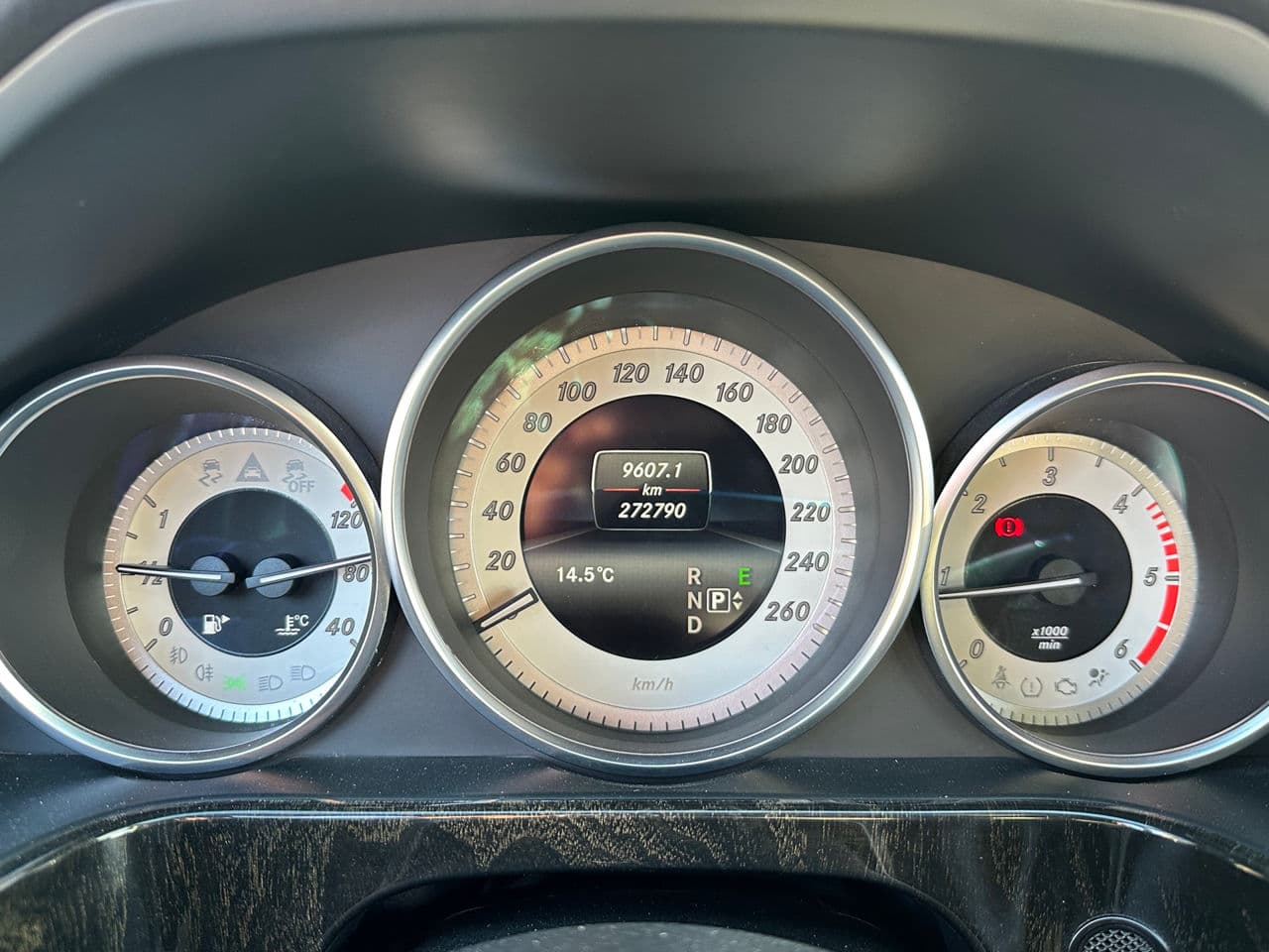 2013 Mercedes E 250 — Miniatură 8