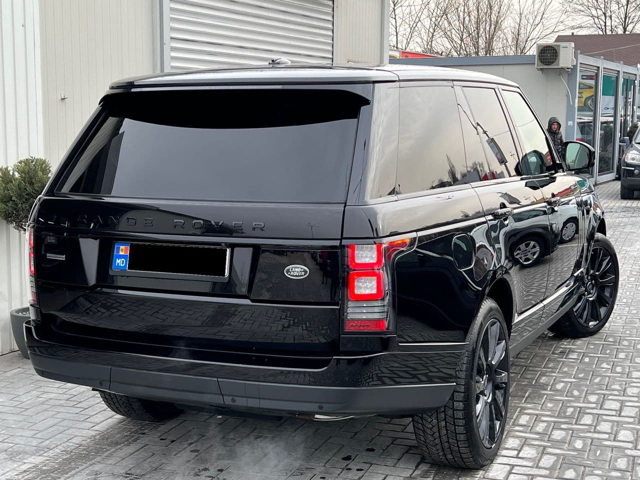 2014 Land Rover Range Rover Vogue — Miniatură 3