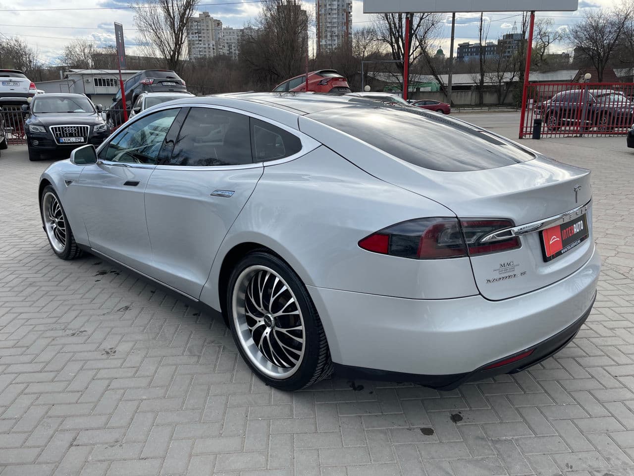 2013 Tesla Model S — Miniatură 6