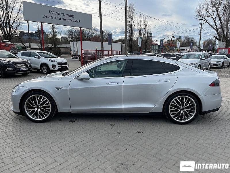 2013 Tesla Model S — Miniatură 7
